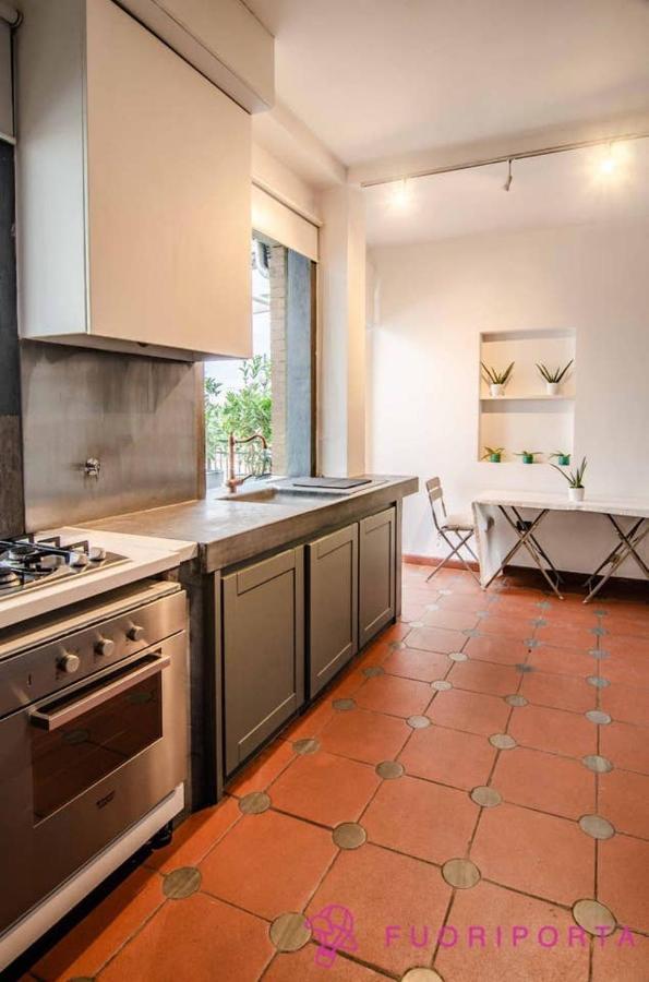Vivi Parma Dall Alto Apartment Bagian luar foto