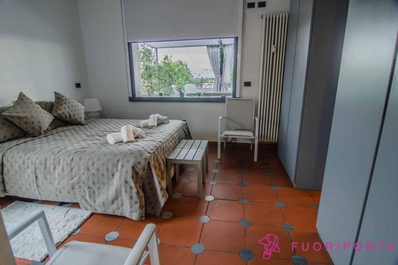 Vivi Parma Dall Alto Apartment Bagian luar foto