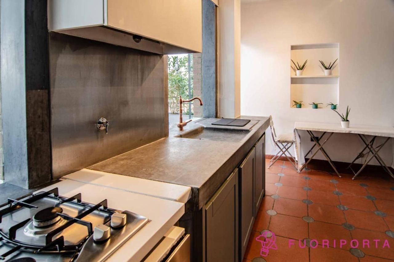 Vivi Parma Dall Alto Apartment Bagian luar foto