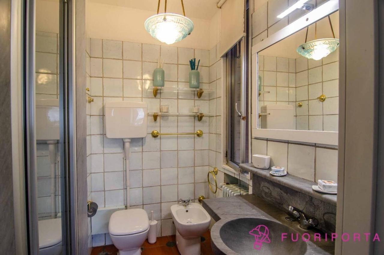 Vivi Parma Dall Alto Apartment Bagian luar foto